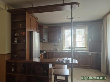 nab_484149587.jpg | Pronájem - dům/vila, 280 m²