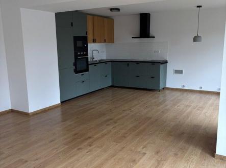 669602905_1699729081198248_6717041535616617910_n.jpg | Pronájem - dům/vila, 120 m²