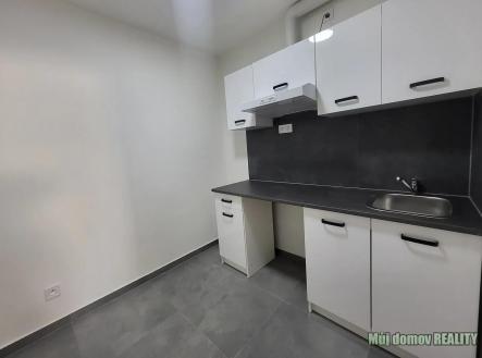 671321756_1700453841125772_6939390276038170001_n (1).jpg | Pronájem bytu, jiný, 13 m²