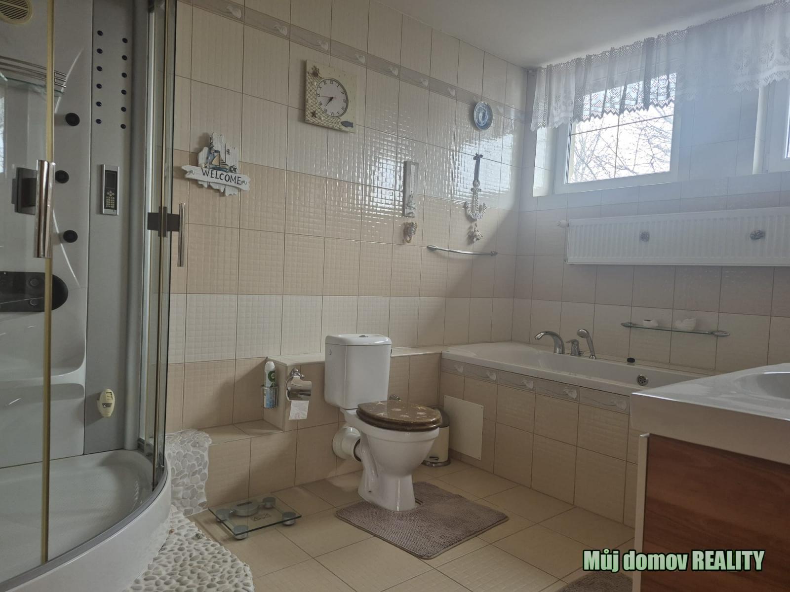 nab_489388293.jpg