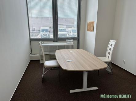 nab_487746301.jpg | Pronájem - skladovací prostor, 105 m²