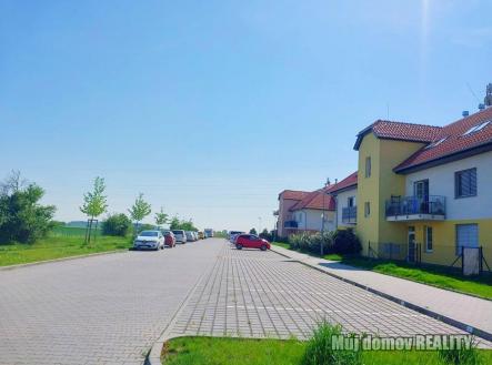 472814083_1340324370472056_6052620881828722436_n.jpg | Pronájem bytu, 1+kk, 40 m²