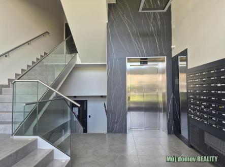 nab_489806873.jpg | Pronájem bytu, 2+kk, 56 m²