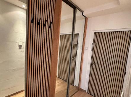 710126912_1740100953827727_2158613265045199210_n.jpg | Pronájem bytu, 2+kk, 44 m²