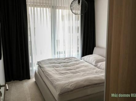 719951882_1749057939598695_4891317874996484177_n.jpg | Pronájem bytu, 3+kk, 101 m²