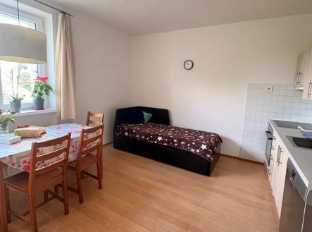 719150828_1749076426263513_5584675589310109061_n.jpg | Pronájem bytu, 2+kk, 42 m²