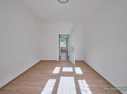 718980070_1749085212929301_660288256542738055_n.jpg | Pronájem bytu, 2+kk, 51 m²