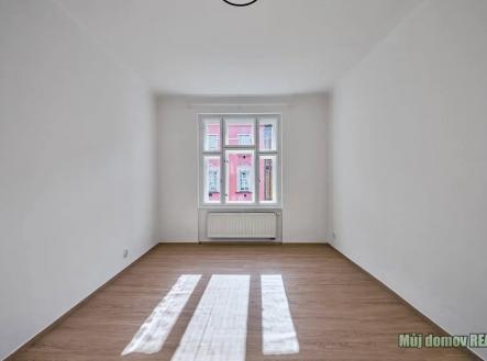 719210478_1749085646262591_685834046699998615_n.jpg | Pronájem bytu, 2+kk, 51 m²