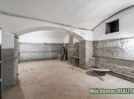 nab_490940845.jpg | Pronájem - skladovací prostor, 120 m²