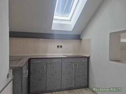 řžbřbč.jpeg | Pronájem bytu, 1+1, 45 m²