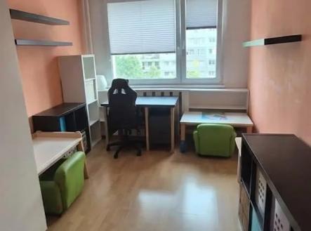 739548357_3463951267095251_4680747044759685855_n.jpg | Pronájem bytu, 4+kk, 78 m²