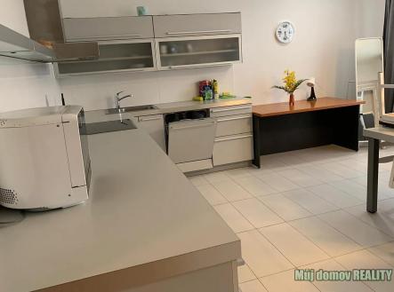 f6f7 (1) | Pronájem bytu, 3+kk, 73 m²