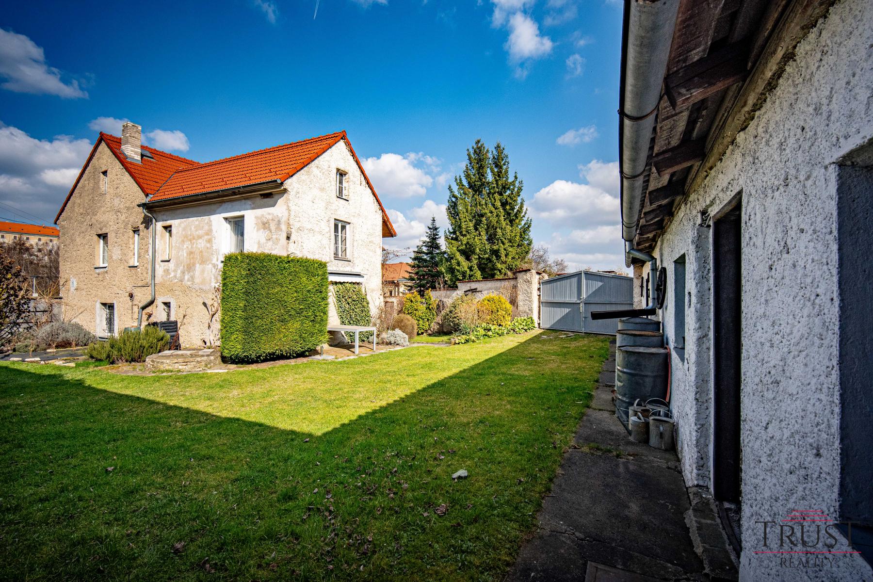 P1025472-HDR.jpg