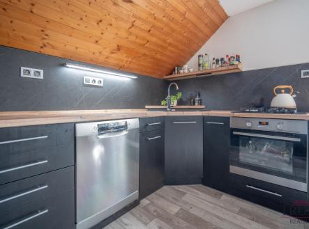 Prodej, rodinný dům, Byškovice, Neratovice | Prodej - dům/vila, 417 m²