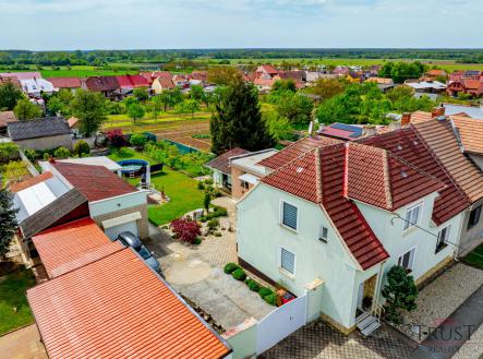 Prodej, rodinný dům, 209 m2, pozemek 922, G, S, pergola, bazén, Vnorovy, Lidéřovice | Prodej - dům/vila, 209 m²