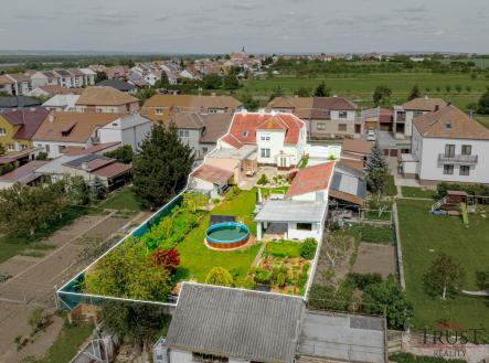 Prodej, rodinný dům, 209 m2, pozemek 922, G, S, pergola, bazén, Vnorovy, Lidéřovice | Prodej - dům/vila, 209 m²