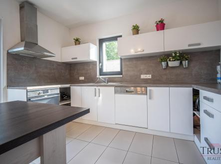 Prodej, luxusní vila, Teplice | Prodej - dům/vila, 292 m²