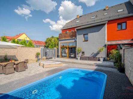 Prodej - dům/vila, 330 m² obrázek