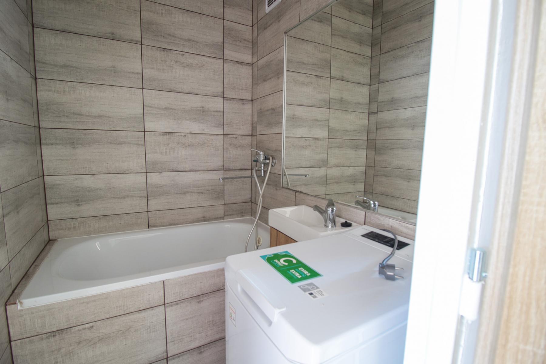 Pronájem, byt 2+kk, 42 m2, Mělník