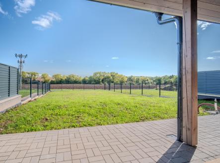 RD, 4kk, 145 m2, garáž, pozemek 385 m2, Bylany u Českého Brodu.jpg | Prodej - dům/vila, 145 m²