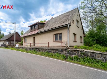 Pohled na dům | Prodej - dům/vila, 112 m²