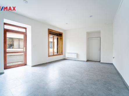 Obchodní nebo kancelářské prostory 20 m2 | Pronájem - obchodní prostor, 20 m²