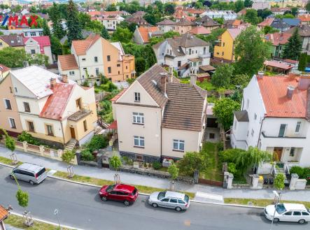 Letecký pohled na dům ze Zborovské ulice | Prodej - dům/vila, 190 m²