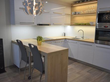 foto: 1 | Pronájem bytu, 2+kk, 42 m²