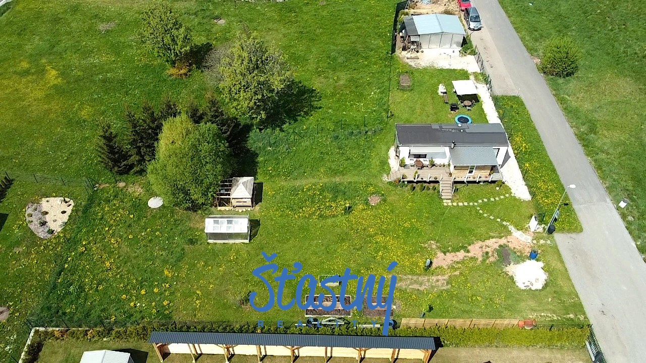 BB7CFEC6-EF42-4FDB-BB43-5FE1C70ADB9E_1_102_o