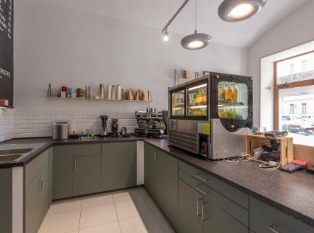 Pronájem - obchodní prostor