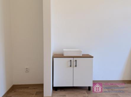 foto: 3 | Pronájem - kanceláře, 19 m²