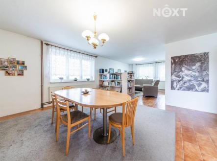 Prodej - dům/vila, 280 m²