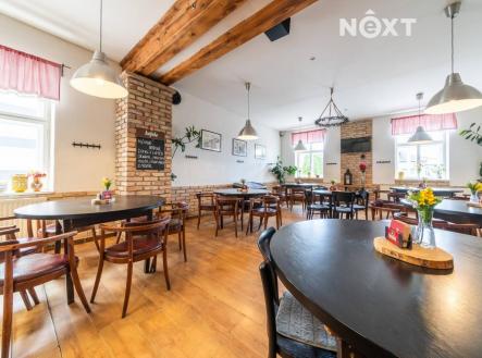 Prodej - komerční objekt, jiný, 1 247 m²