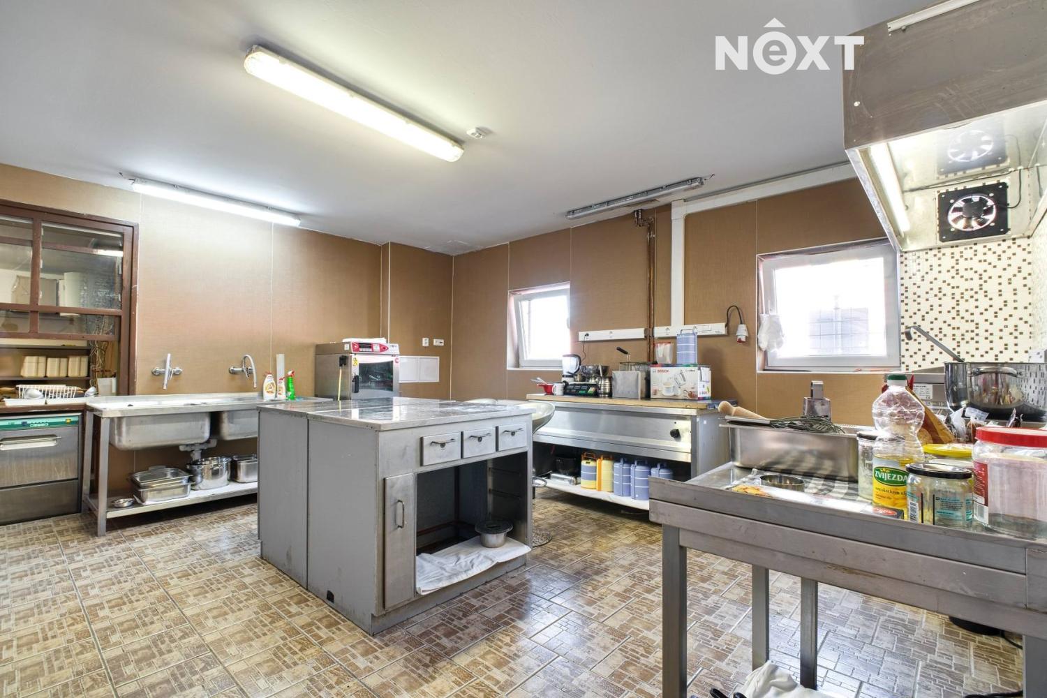 Pronájem komerční Restaurace, 43㎡