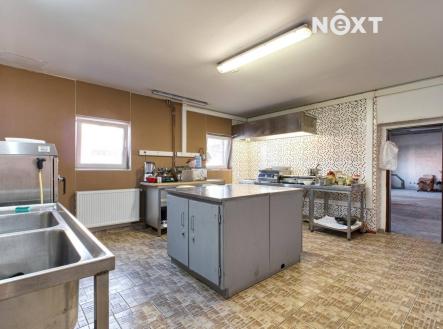 Pronájem - komerční objekt, jiný, 43 m²