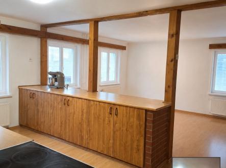 vyklizeno_01_podle_pravidel | Prodej - dům/vila, 280 m²