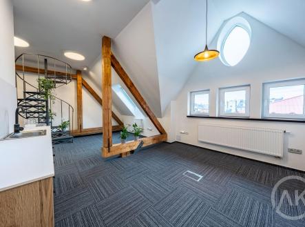 Pronájem - kanceláře, 72 m² obrázek