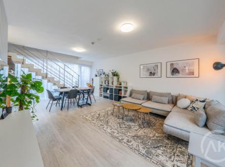 Pronájem - dům/vila, 107 m²