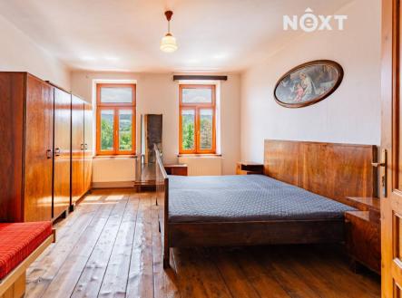 Pronájem - dům/vila, 177 m²