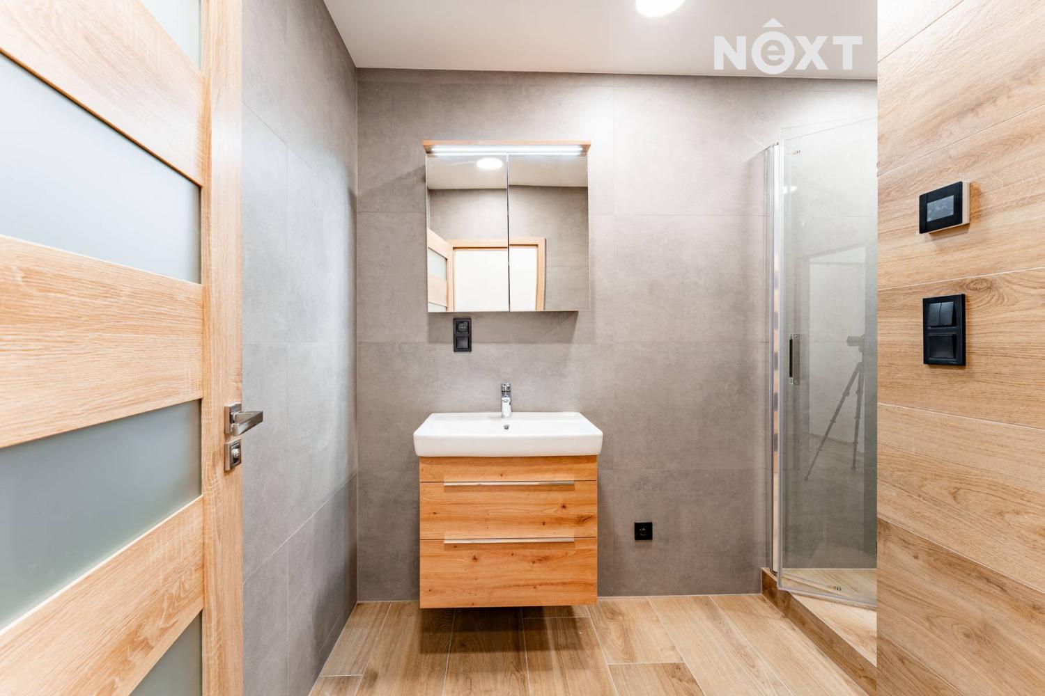 Pronájem byt 3+1, 60㎡