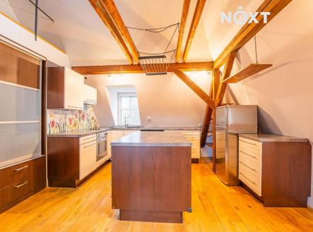 Pronájem bytu, 2+kk, 83 m²