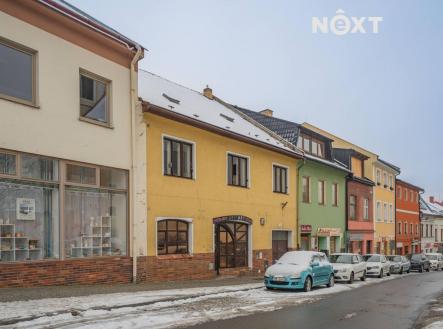 Prodej - dům/vila, 277 m²