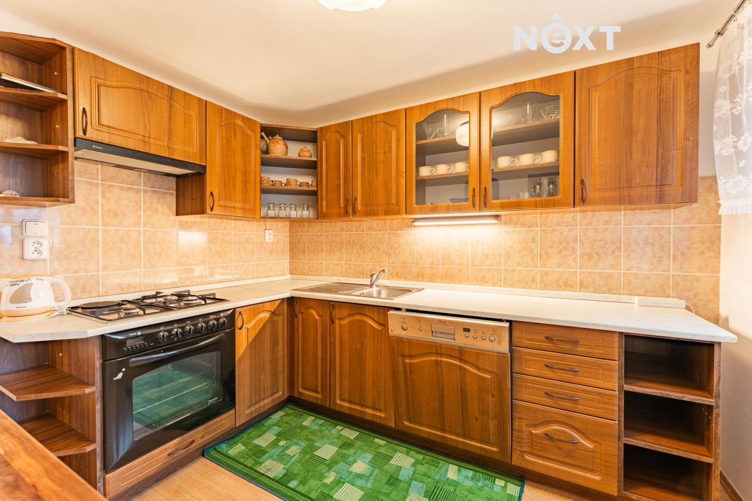 Pronájem byt 3+1, 85㎡