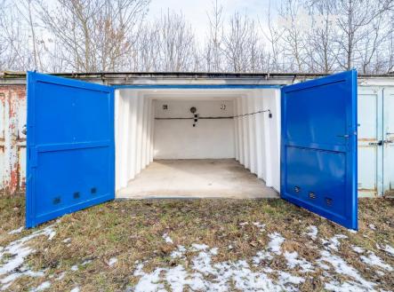 Pronájem - malý objekt/garáž