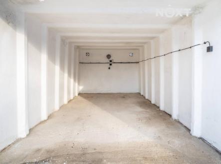 Pronájem - malý objekt/garáž