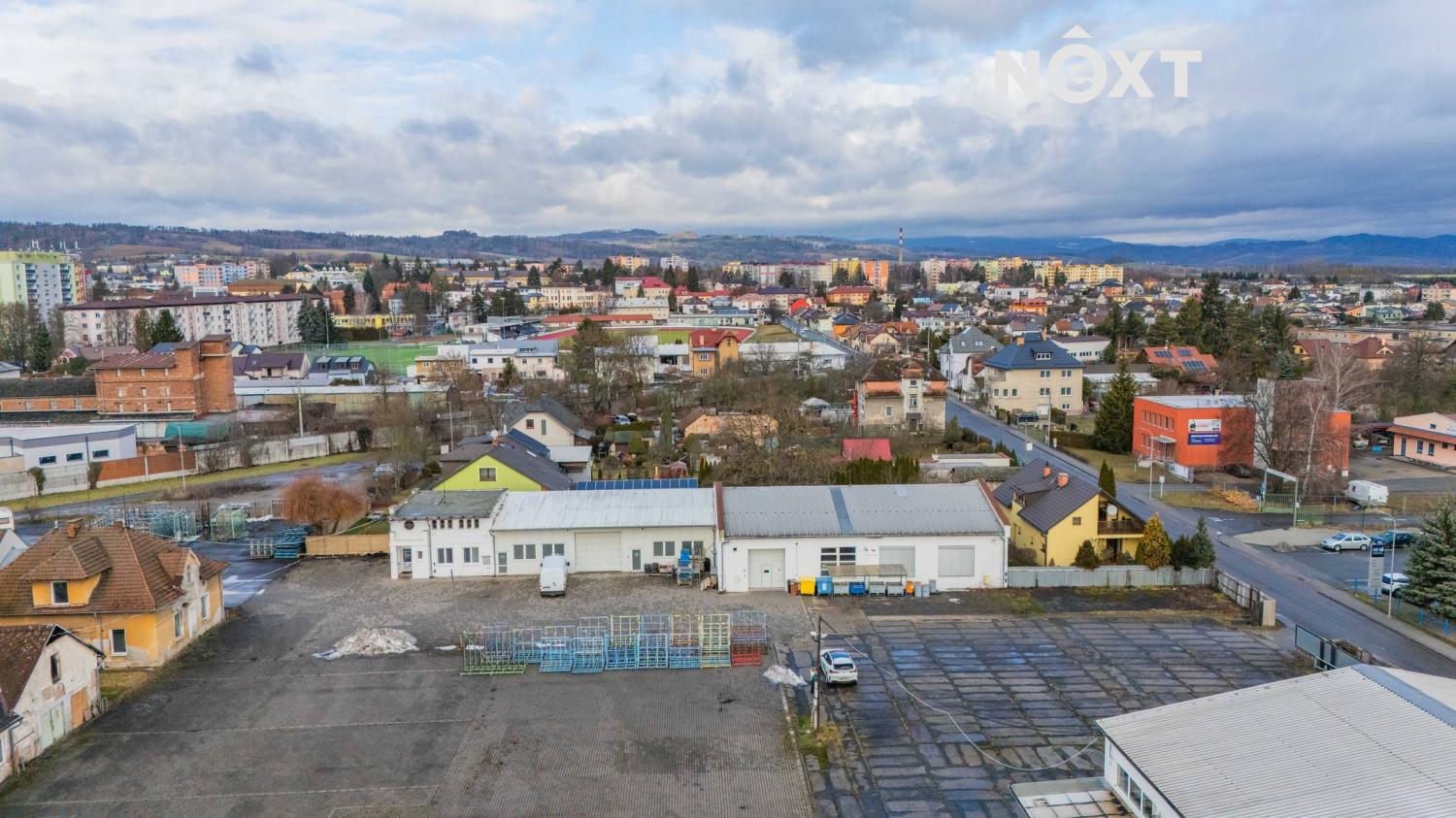 Pronájem komerční Výroba, 563㎡