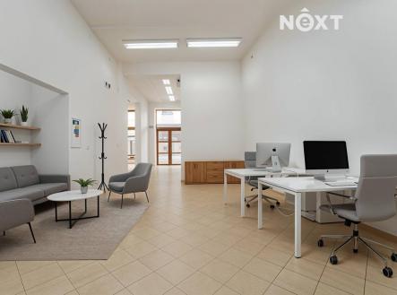 Pronájem - komerční objekt, obchodní centrum, 1 m²