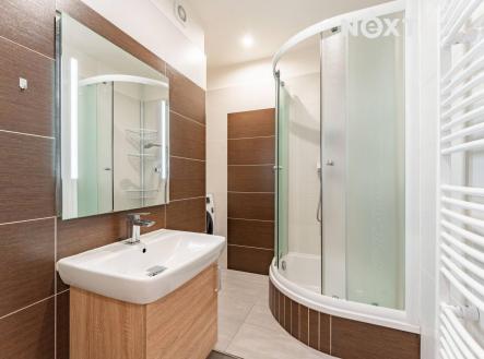 Pronájem bytu, 2+1, 58 m²