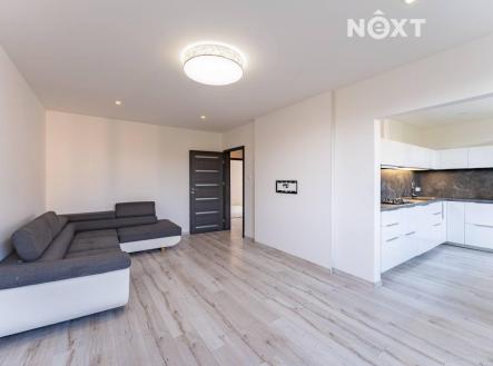 Pronájem bytu, 3+1, 77 m²