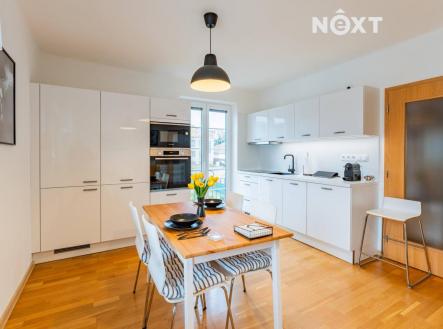 Pronájem bytu, 3+kk, 67 m²